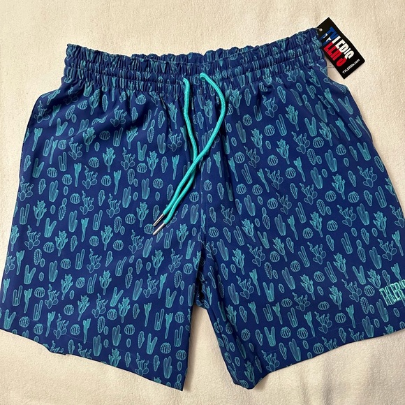 NWT Mens Tyler's TEXAS Swim Trunks, size Small - Picture 2 of 3